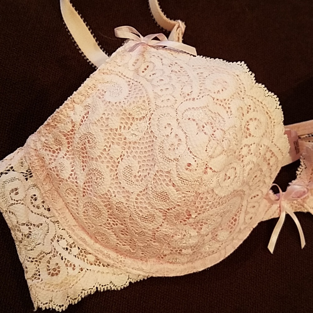 intimates - Picture 2 of 4